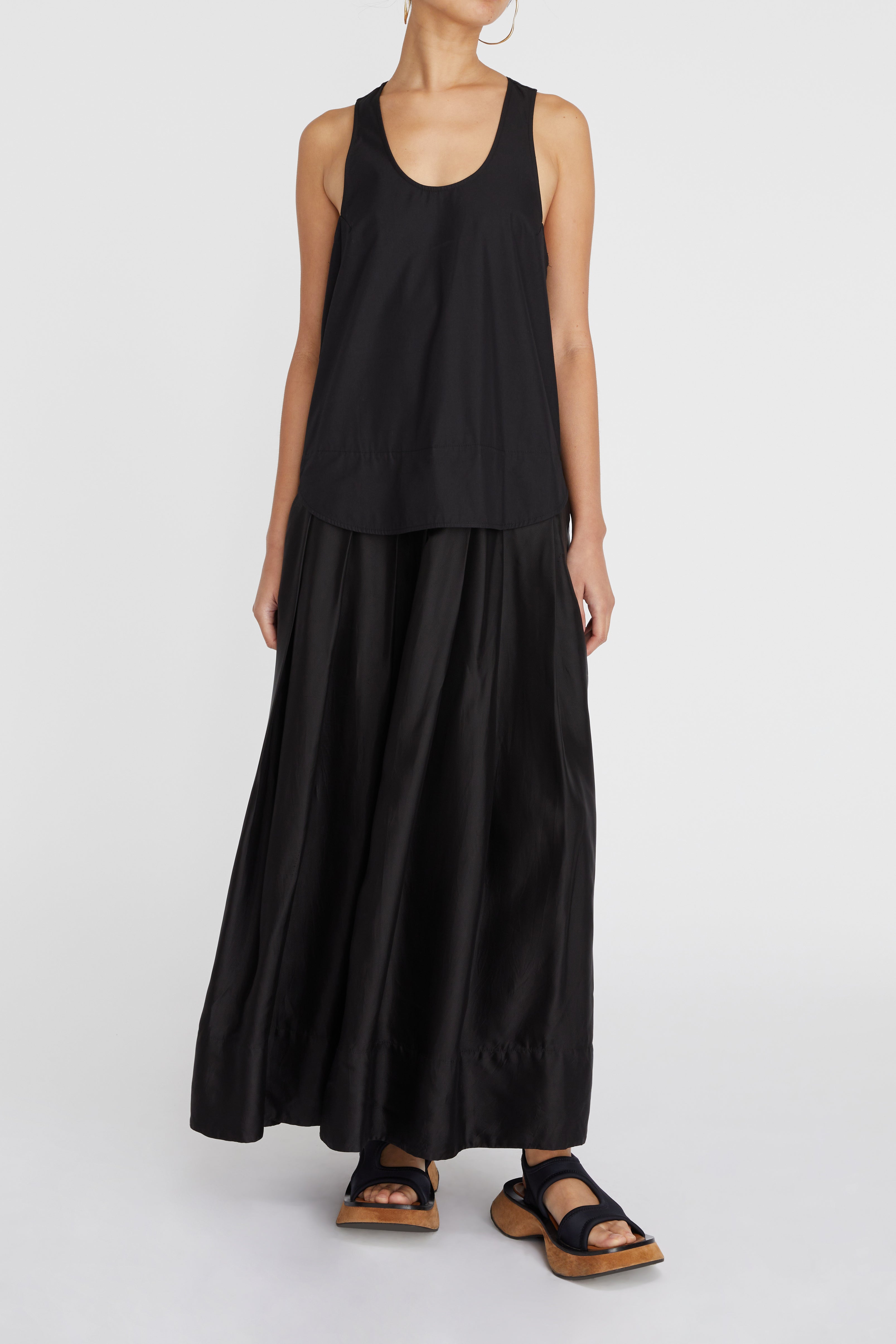 Likely davey clearance gown