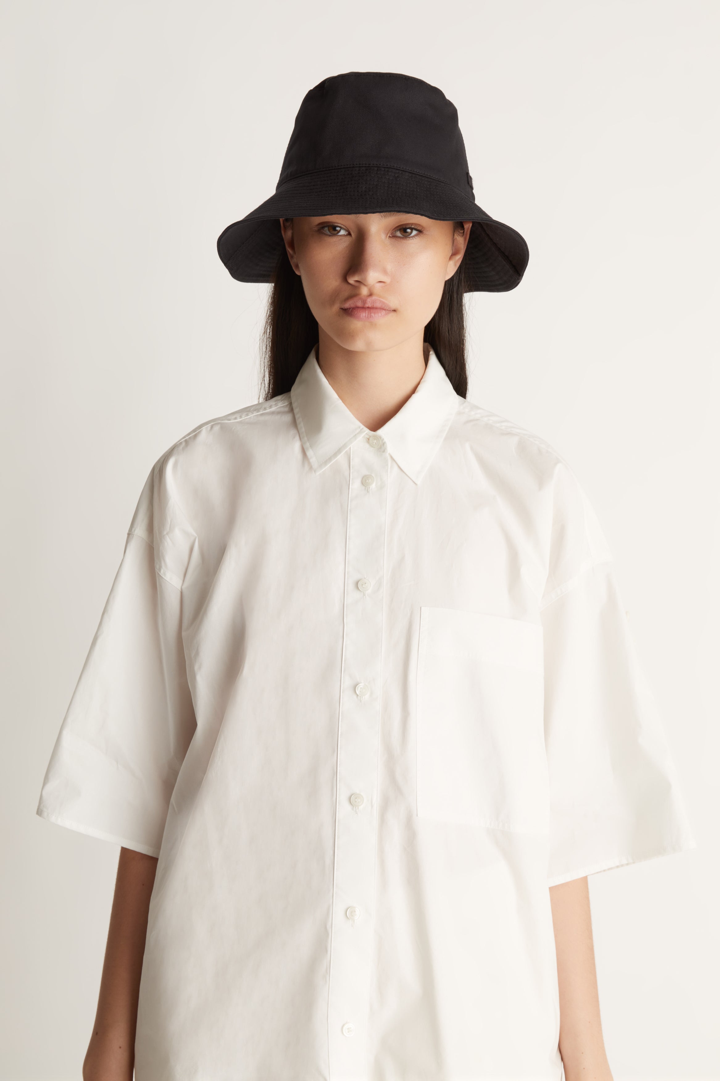 LM Workroom Hat in Black