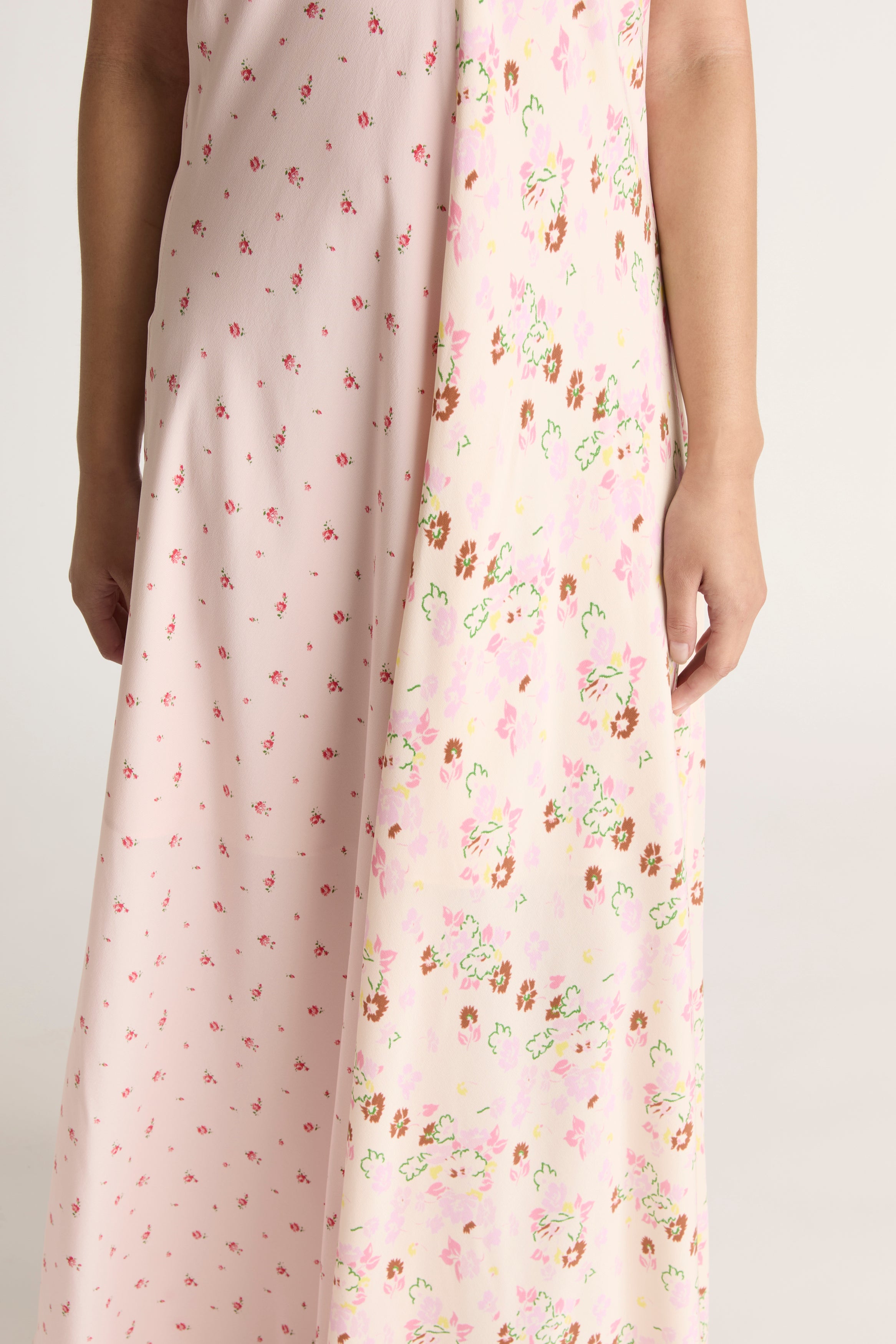 Prim Maxi Dress
