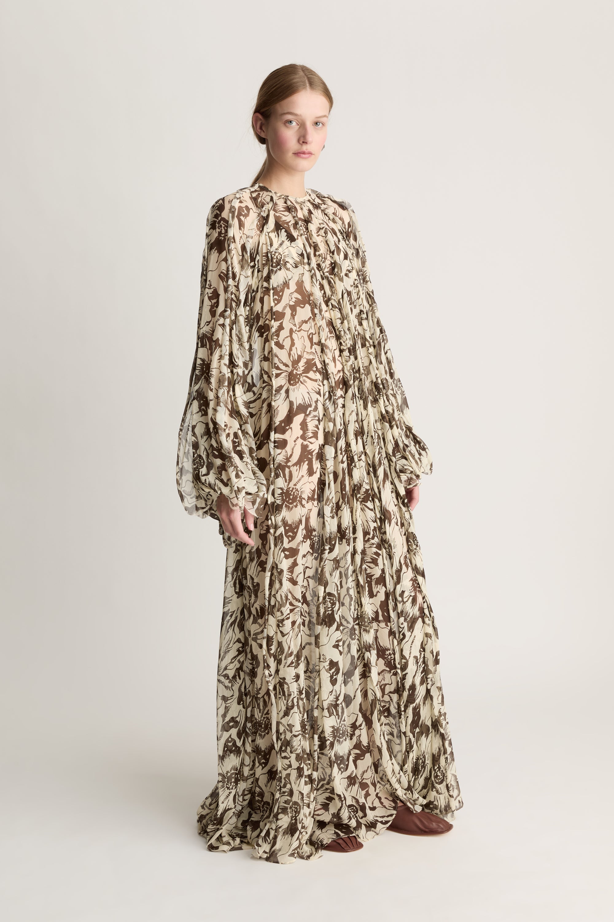 Neeve Dress