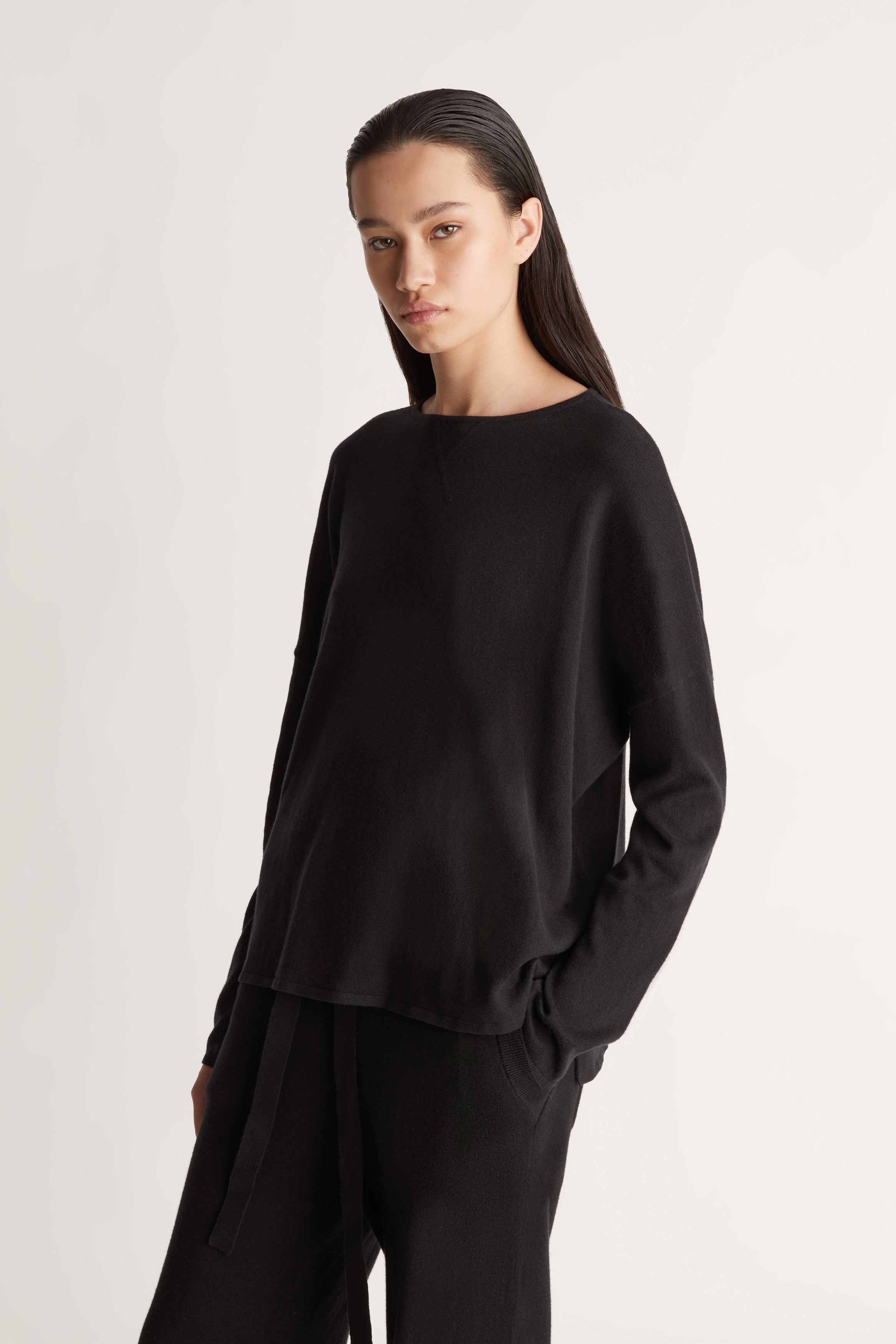 Cotton Cashmere LS Boxy Knit in Black