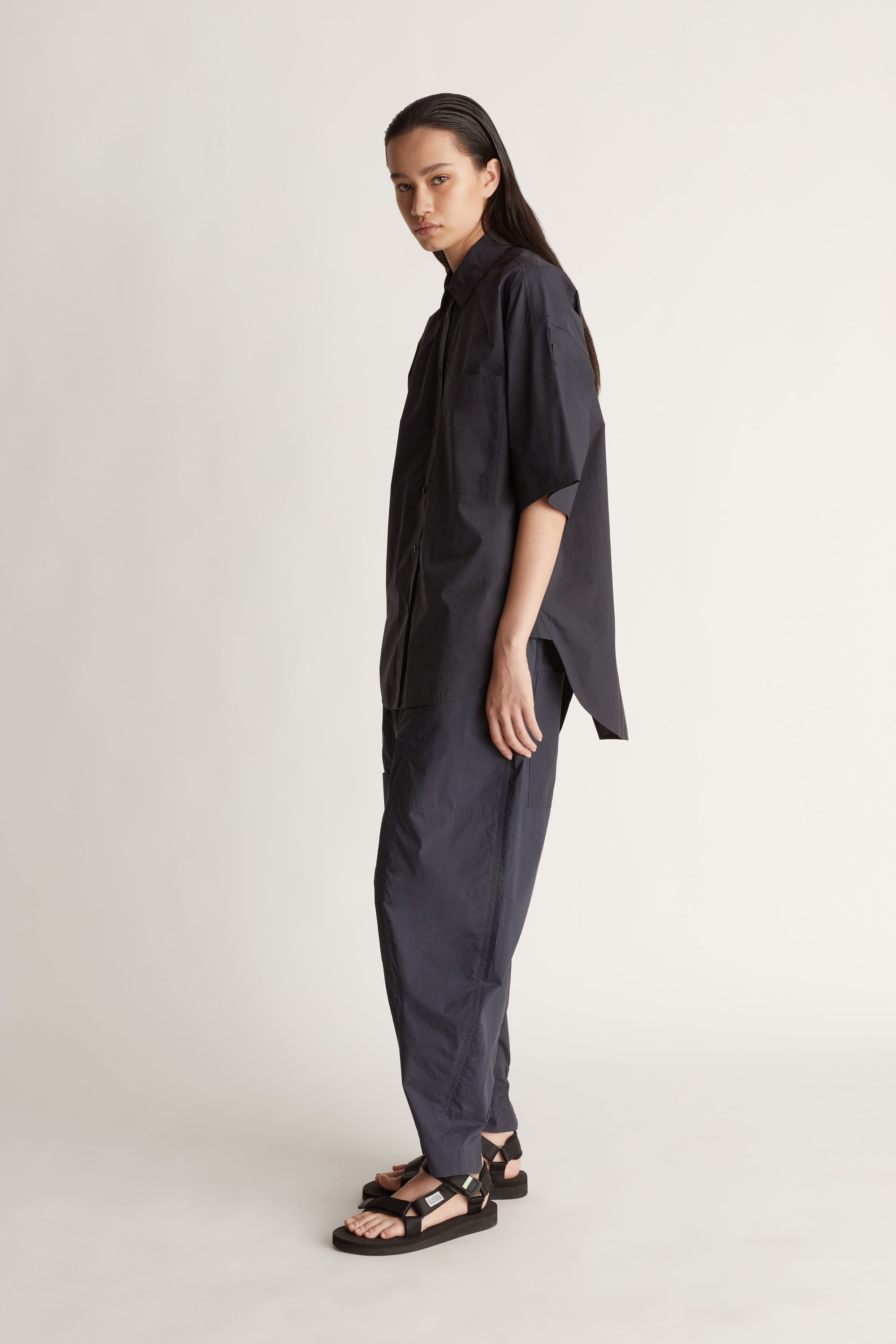 LM Poplin SS Shirt in Navy
