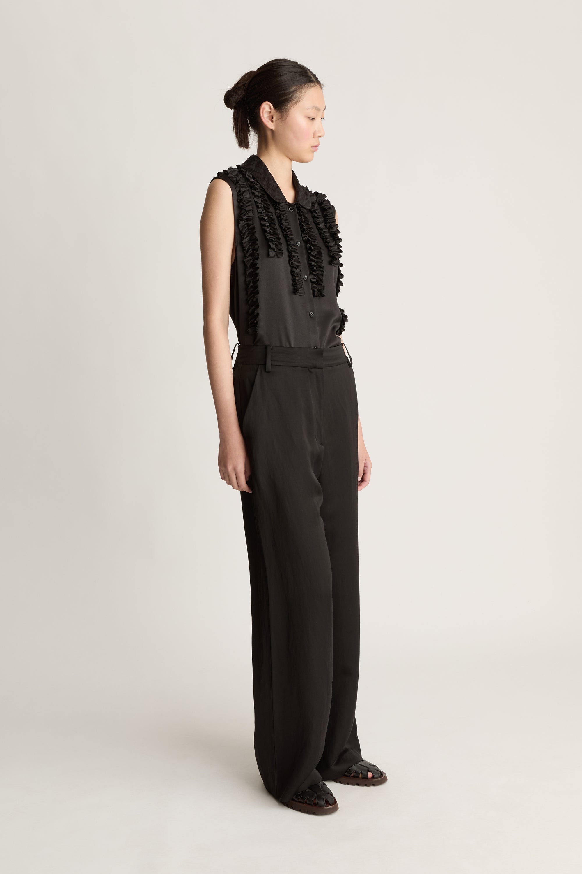 Aida Pant