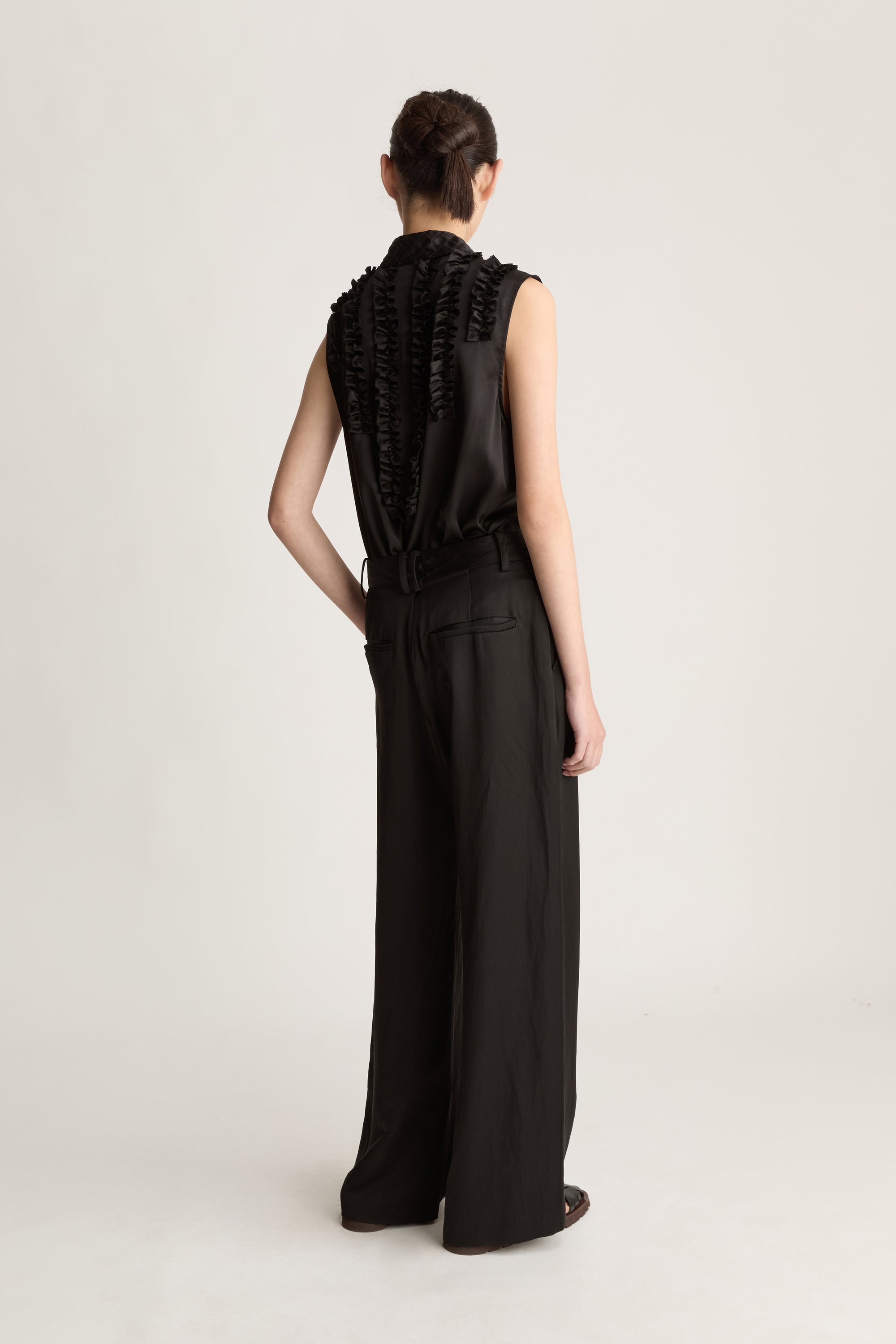 Aida Pant