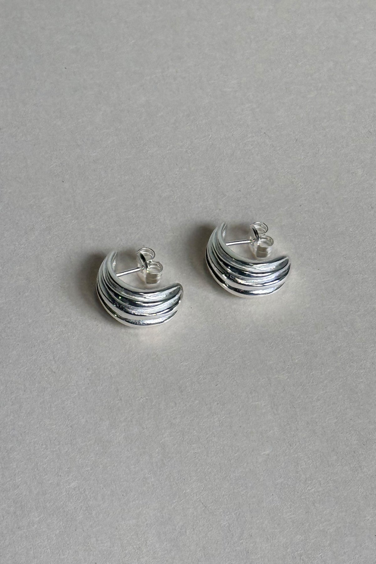 Arani Studs