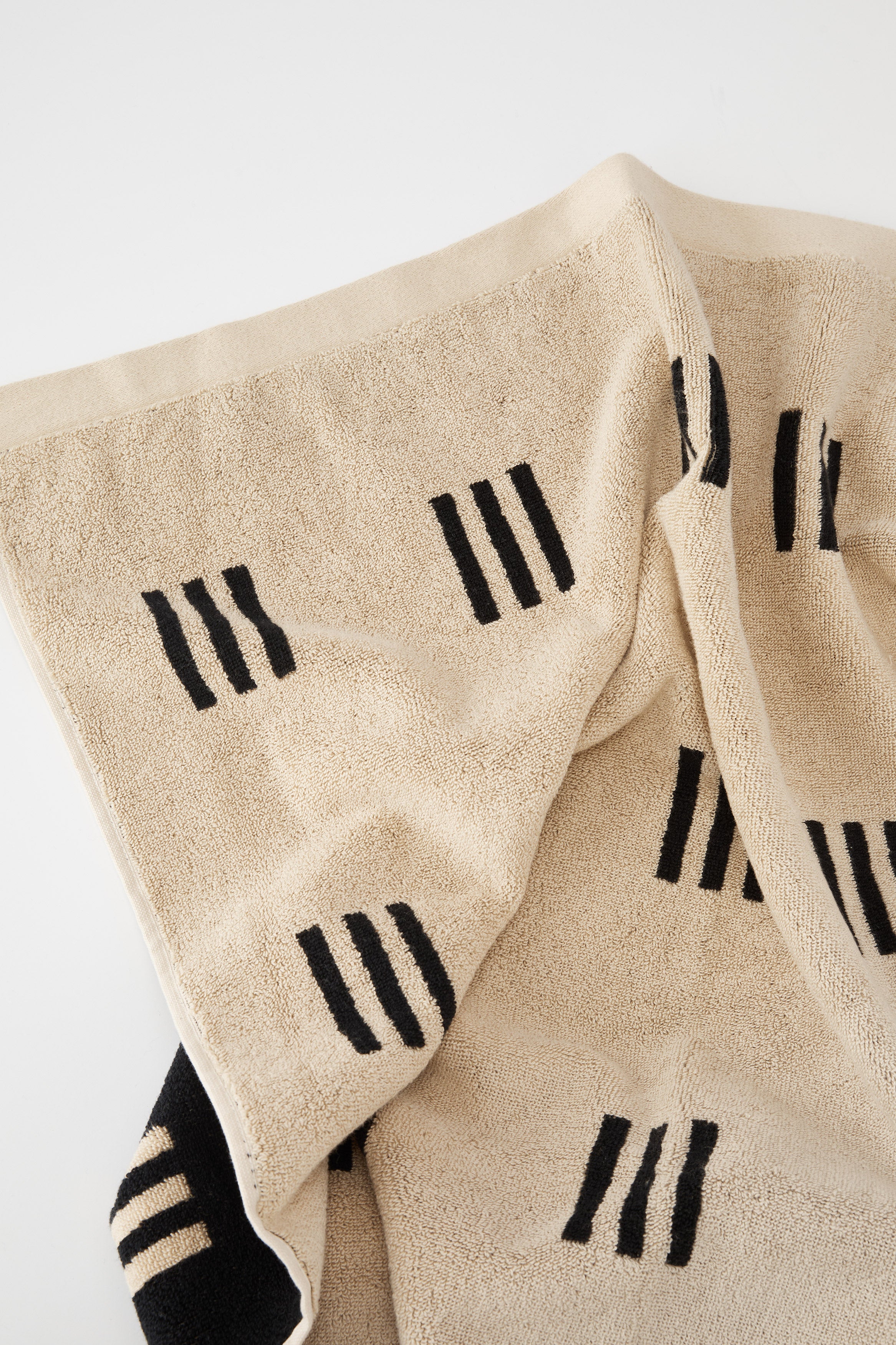 Baina Claremont Bath Towel