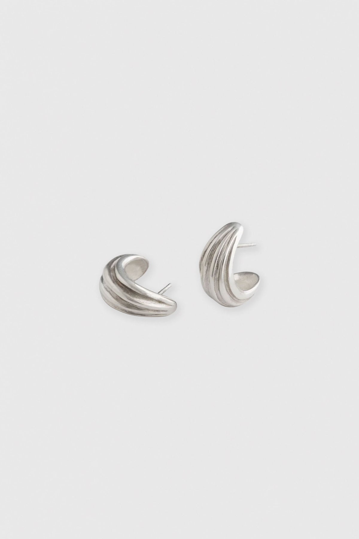 Arani Studs