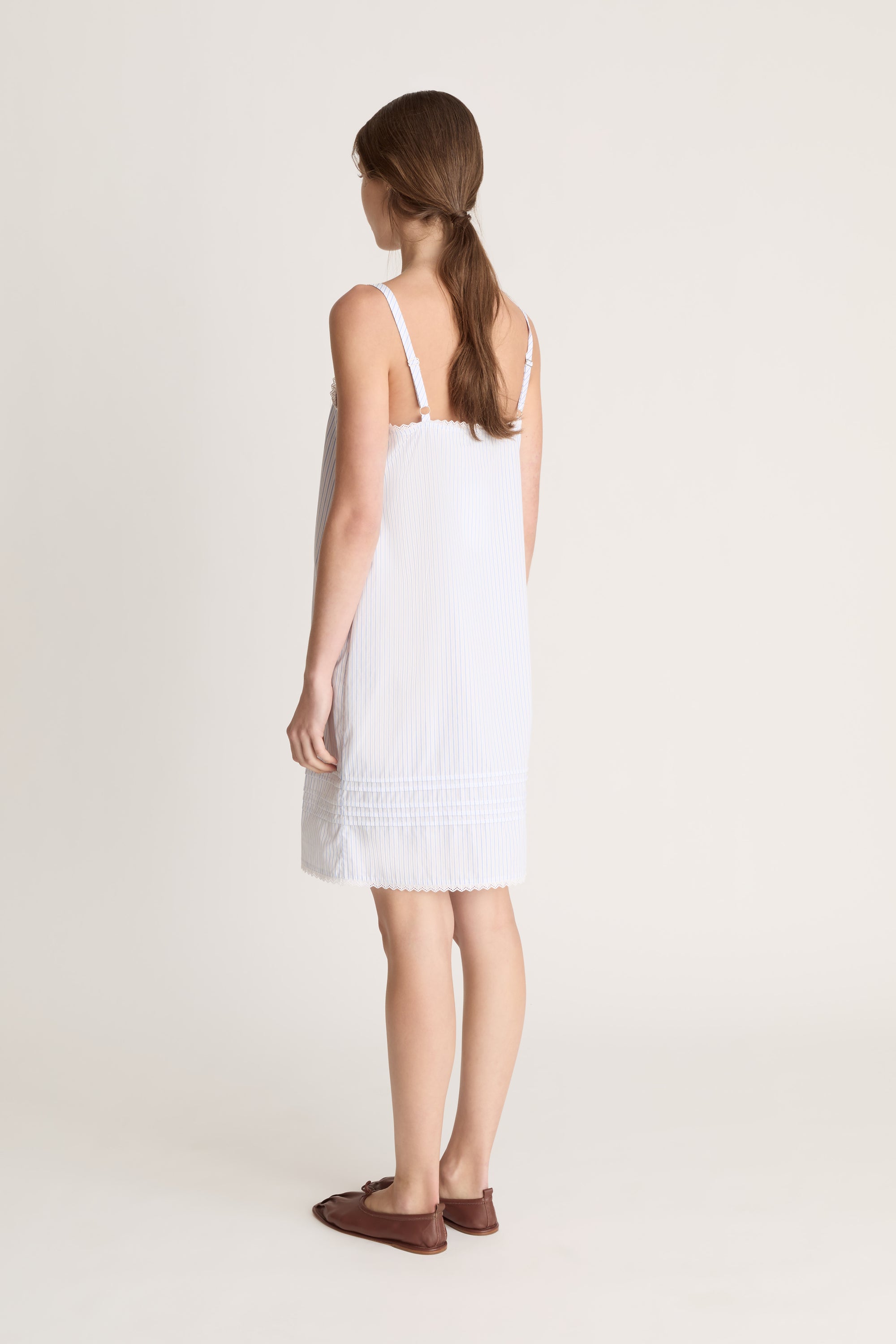 Dolly Slip