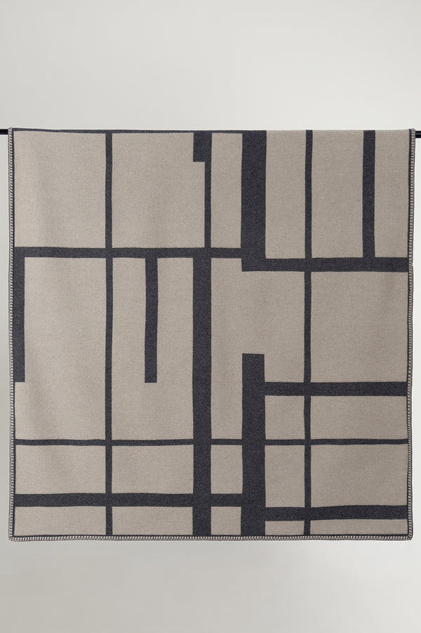 R+D LC2 Jacquard Blanket