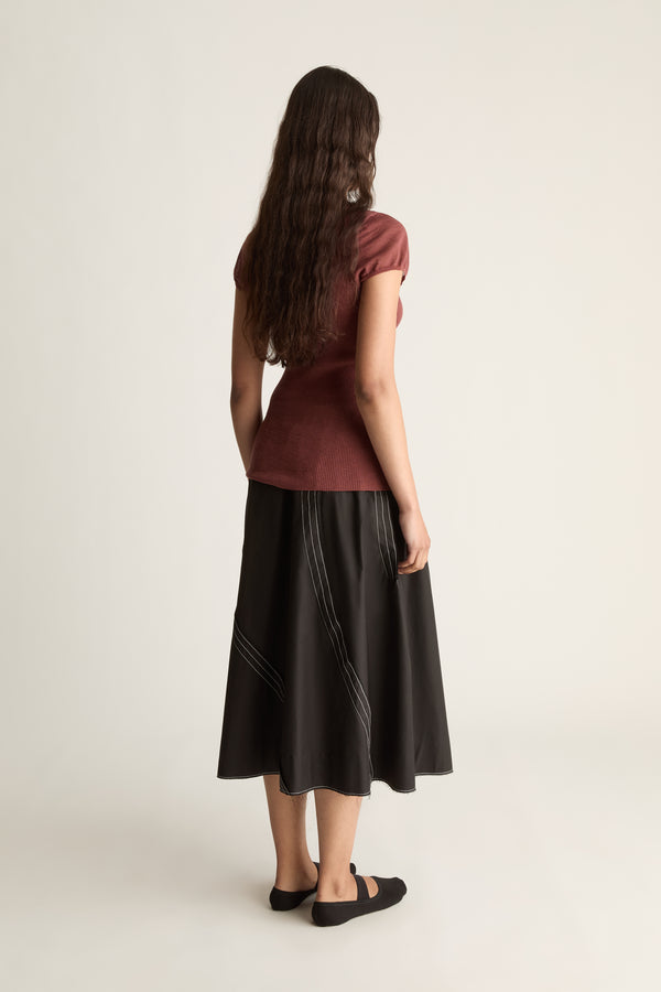 Aino Knit Ribbed Tee