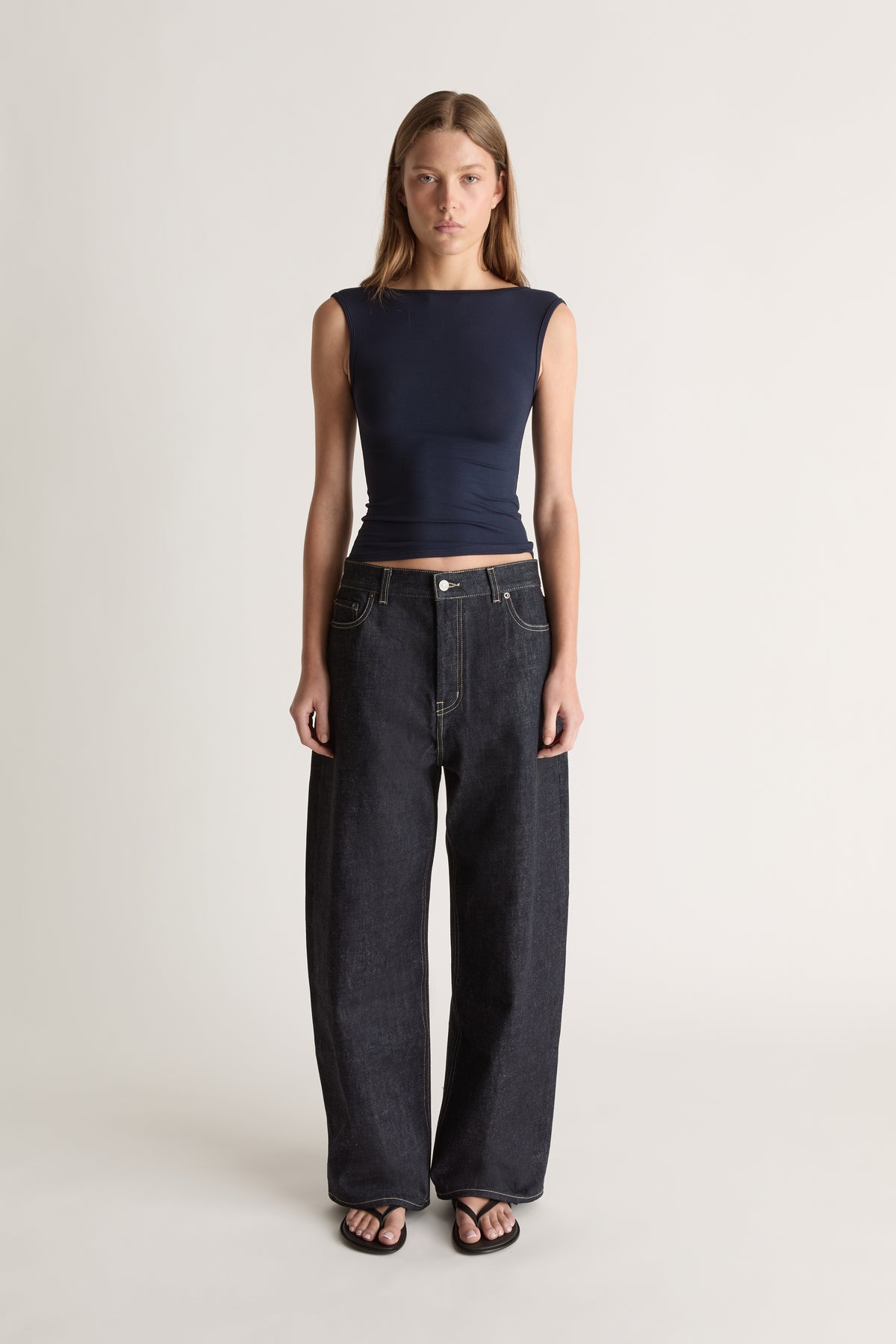 Recline Bateau Sleeveless Tank in Navy