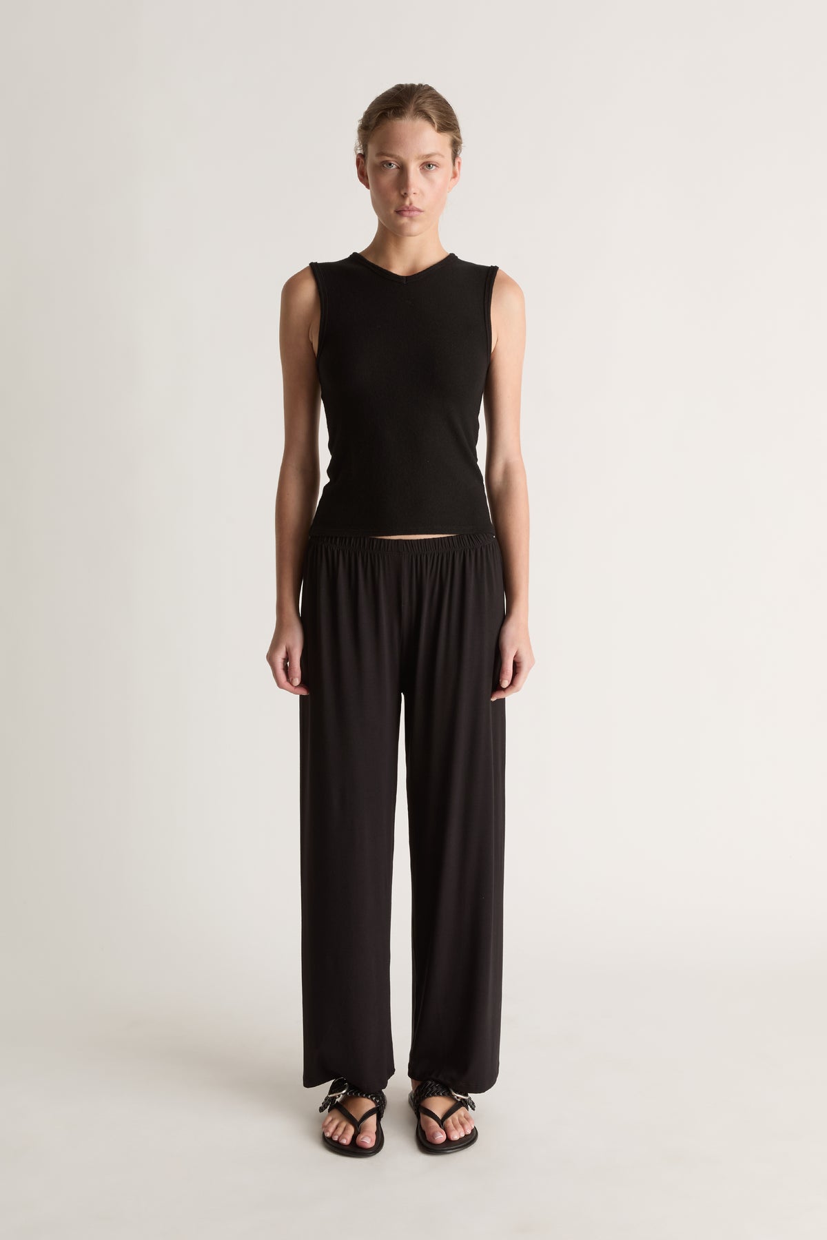 Recline Pant in Black