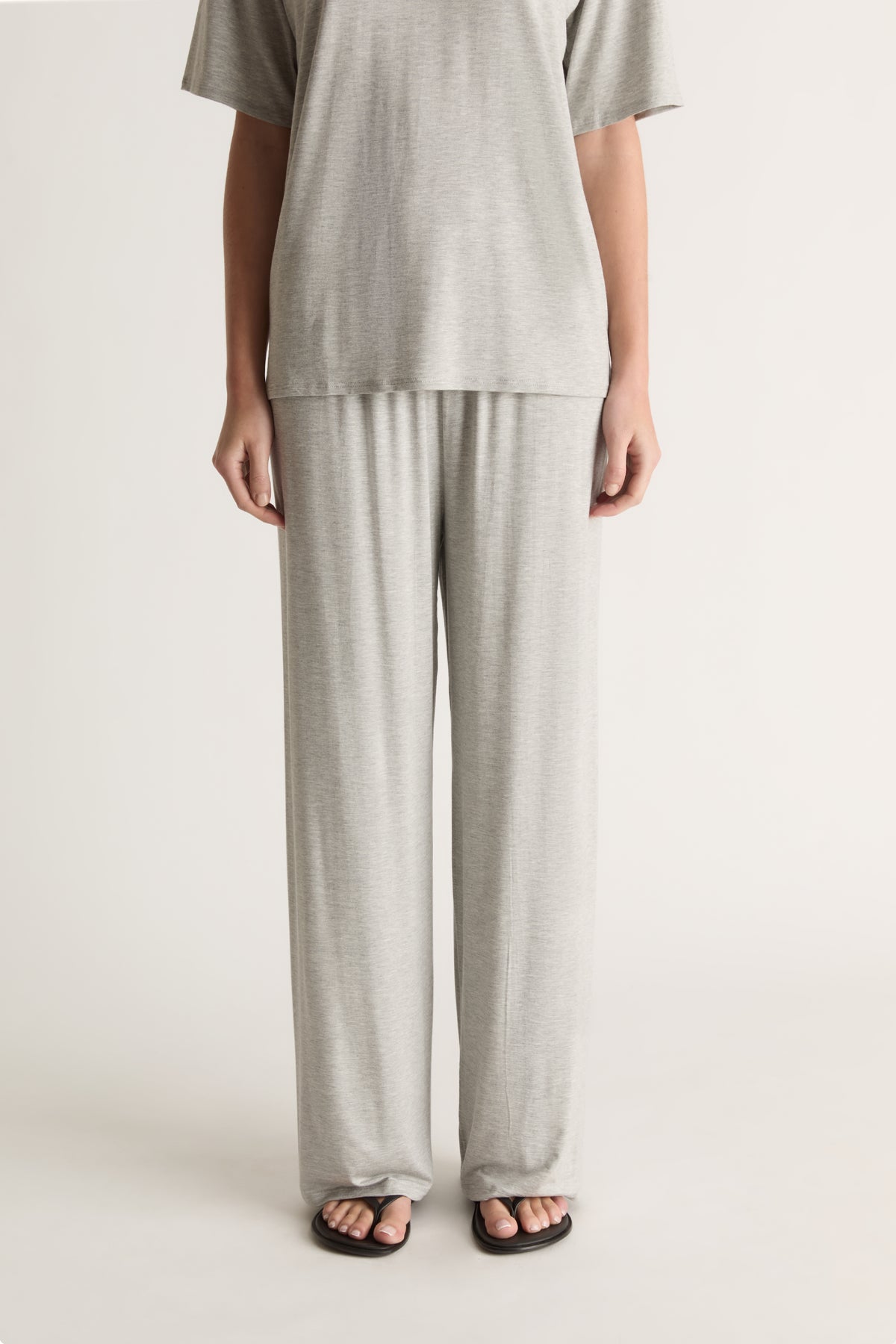 Recline Pant in Dove