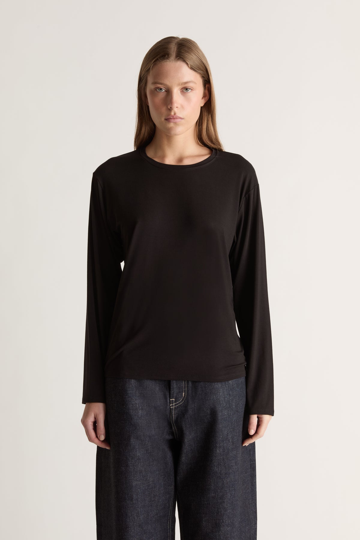 Relaxed Long Sleeve in Black