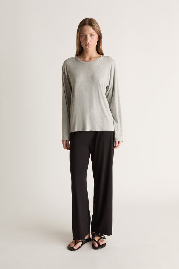 Relaxed Long Sleeve in Dove
