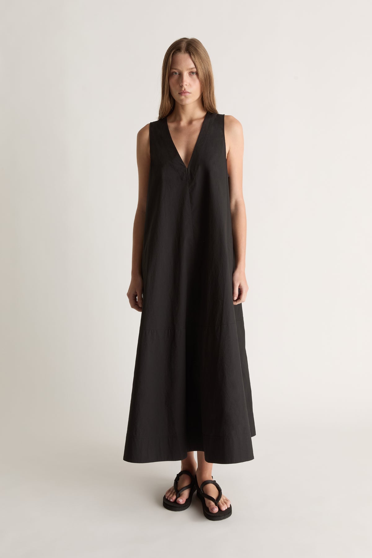 LM Poplin Apron Dress
