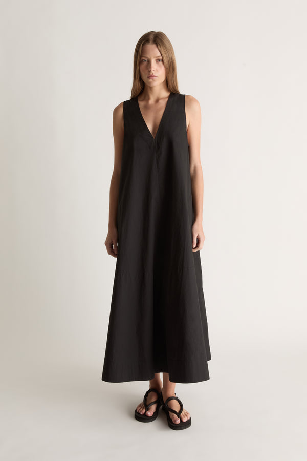 LM Poplin Apron Dress