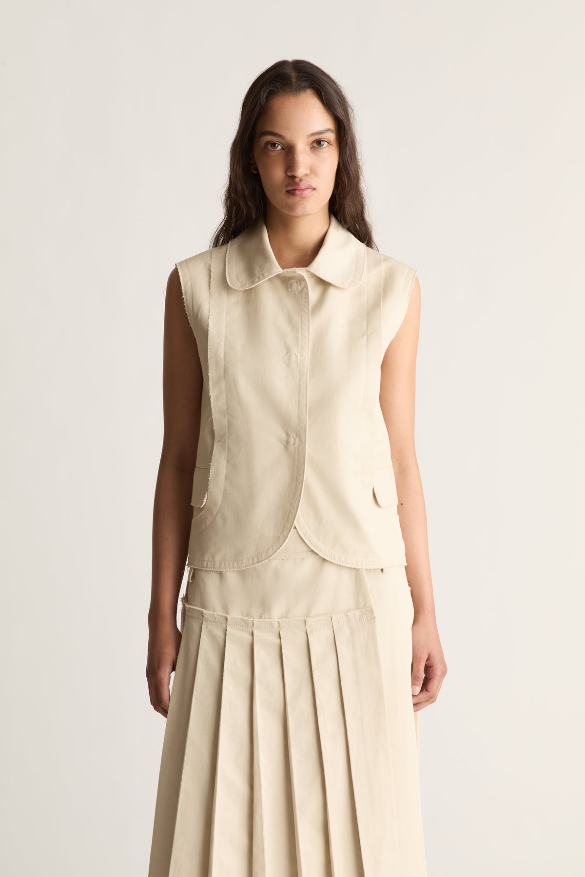 Nya Vest