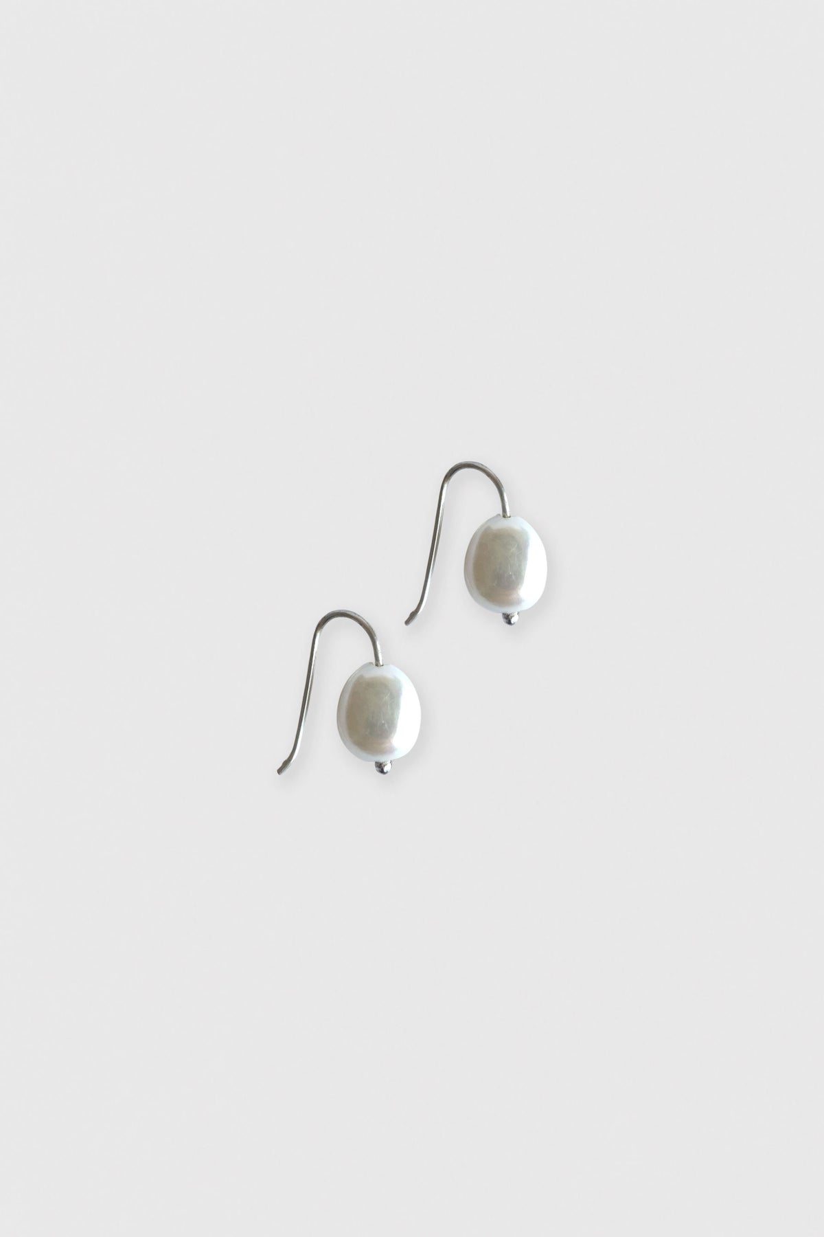 Small Perlita Earrings