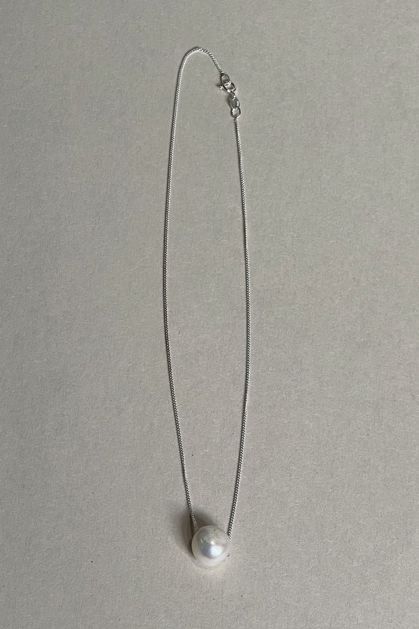 Small Perlita Necklace