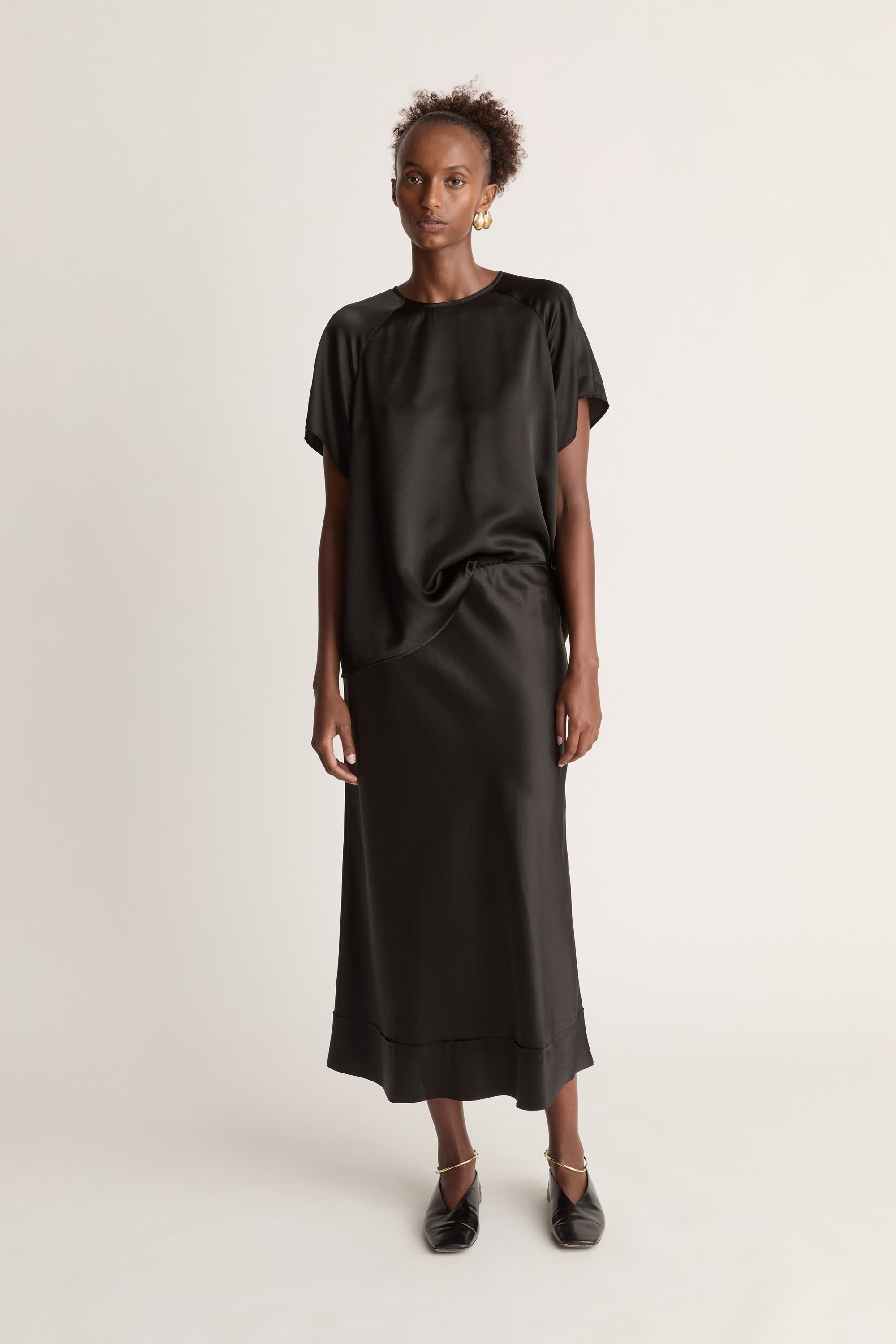 lee mathews silk dress Lee Mathews Cassandra Silk Short Sleeves Midi Dress 2