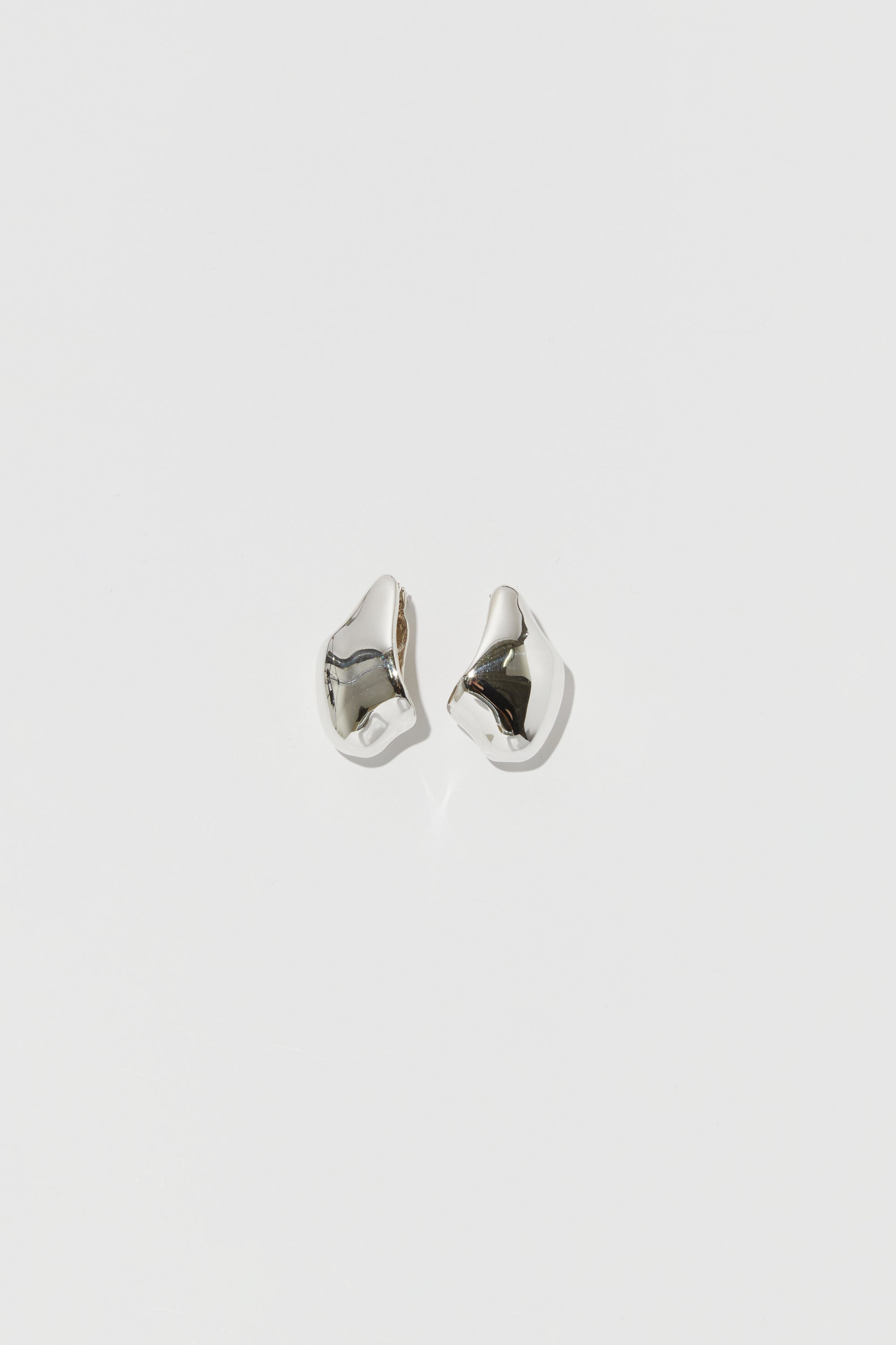 Faris Beignet Hoops Silver